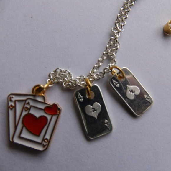 Aces three of a kind hearts of silver necklace two tone silver and gold chain - Picture 7 of 7
